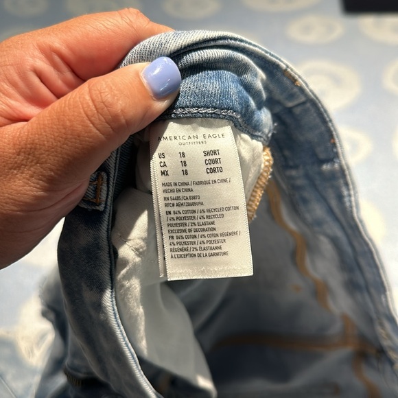 American eagle jeans - Picture 3 of 3